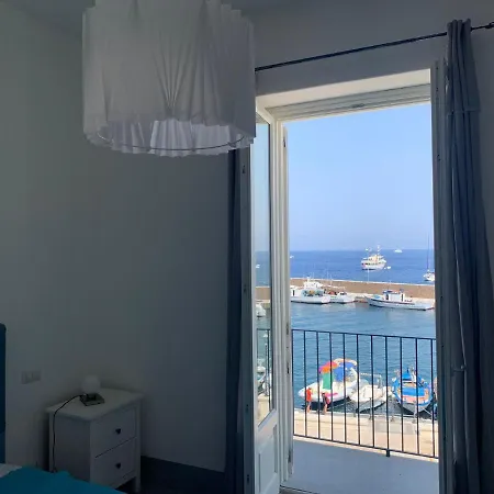 Marina Corta