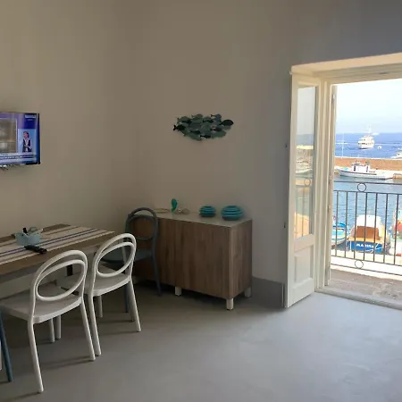 Marina Corta Apartmán *